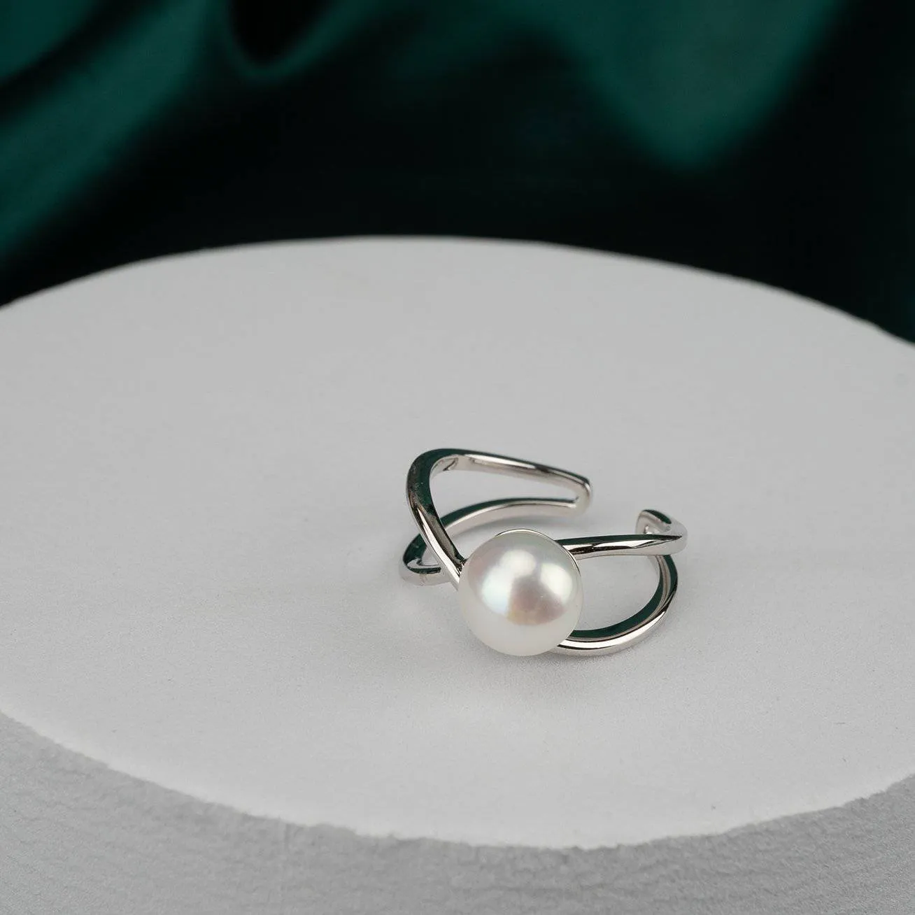 New Yorker Freshwater Pearl Ring WR00043