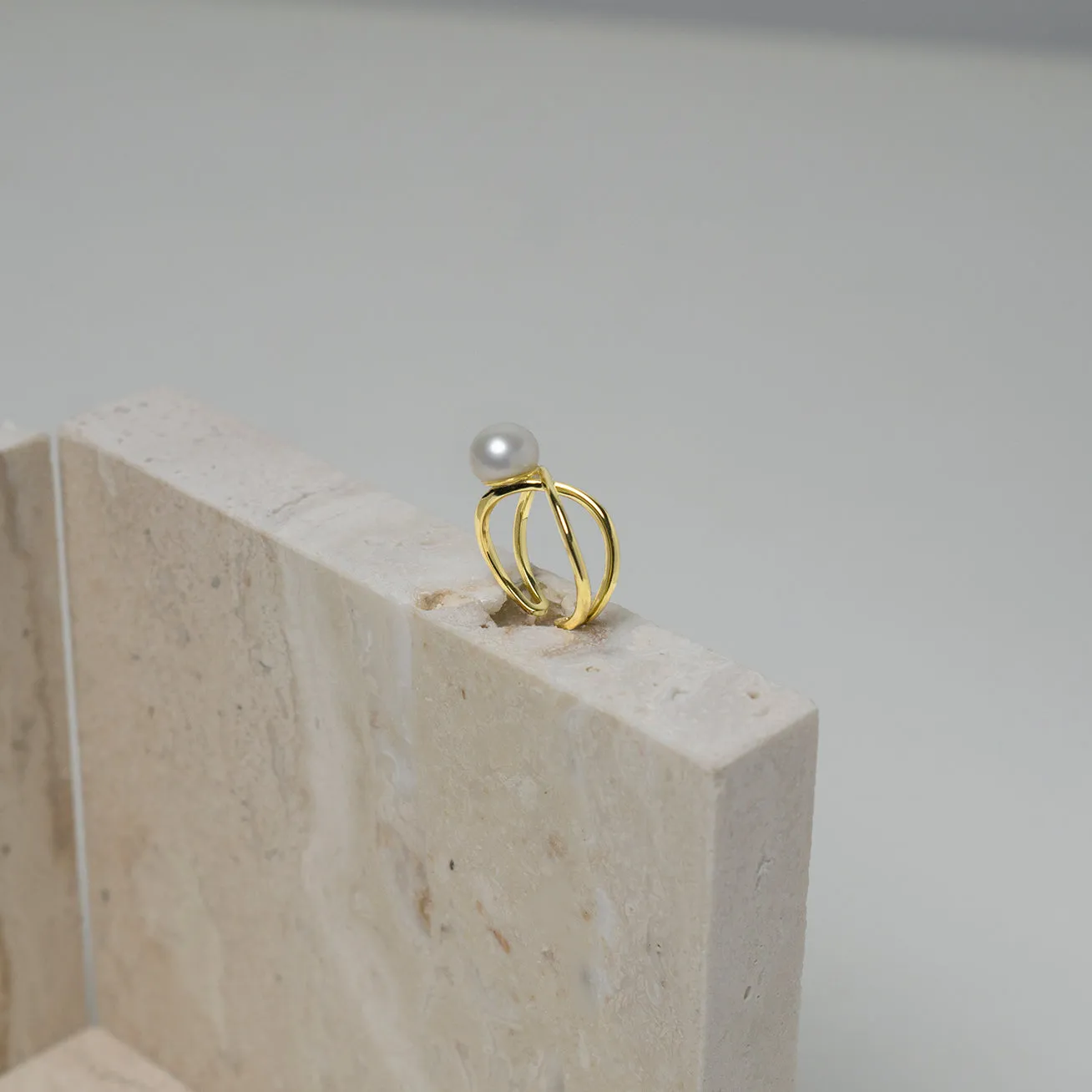 New Yorker Freshwater Pearl Ring WR00057