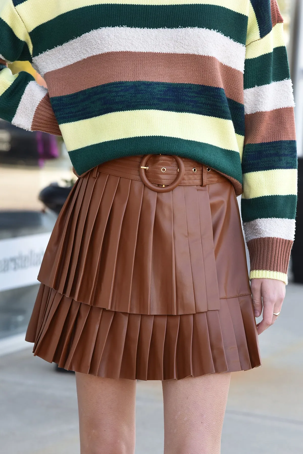 TAP OUT FAUX LEATHER SKIRT