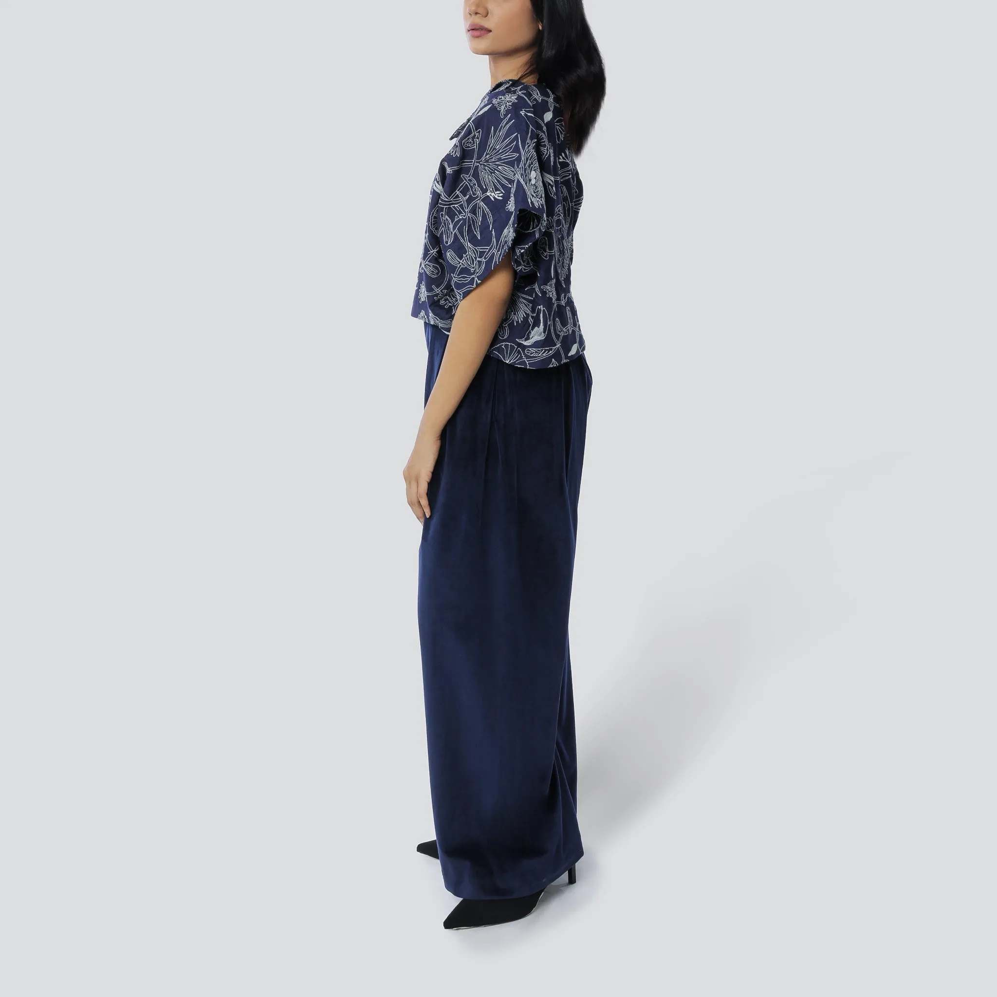 Zari Maalai Off-Shoulder Top